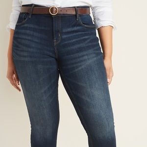 Mid-Rise Rockstar Super Skinny Jeans